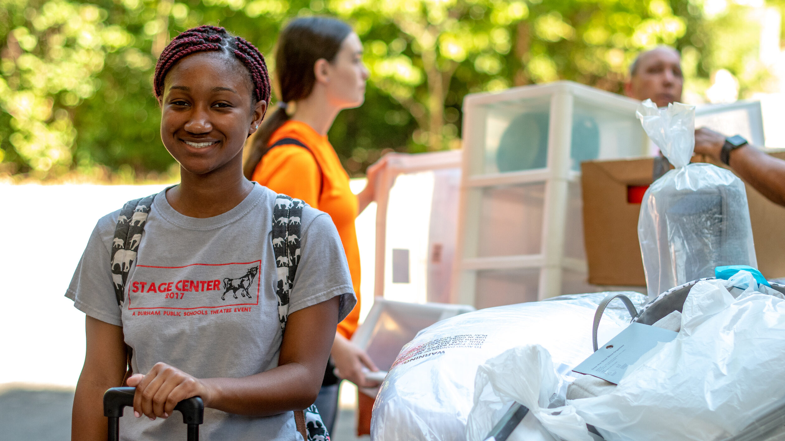 student moving in