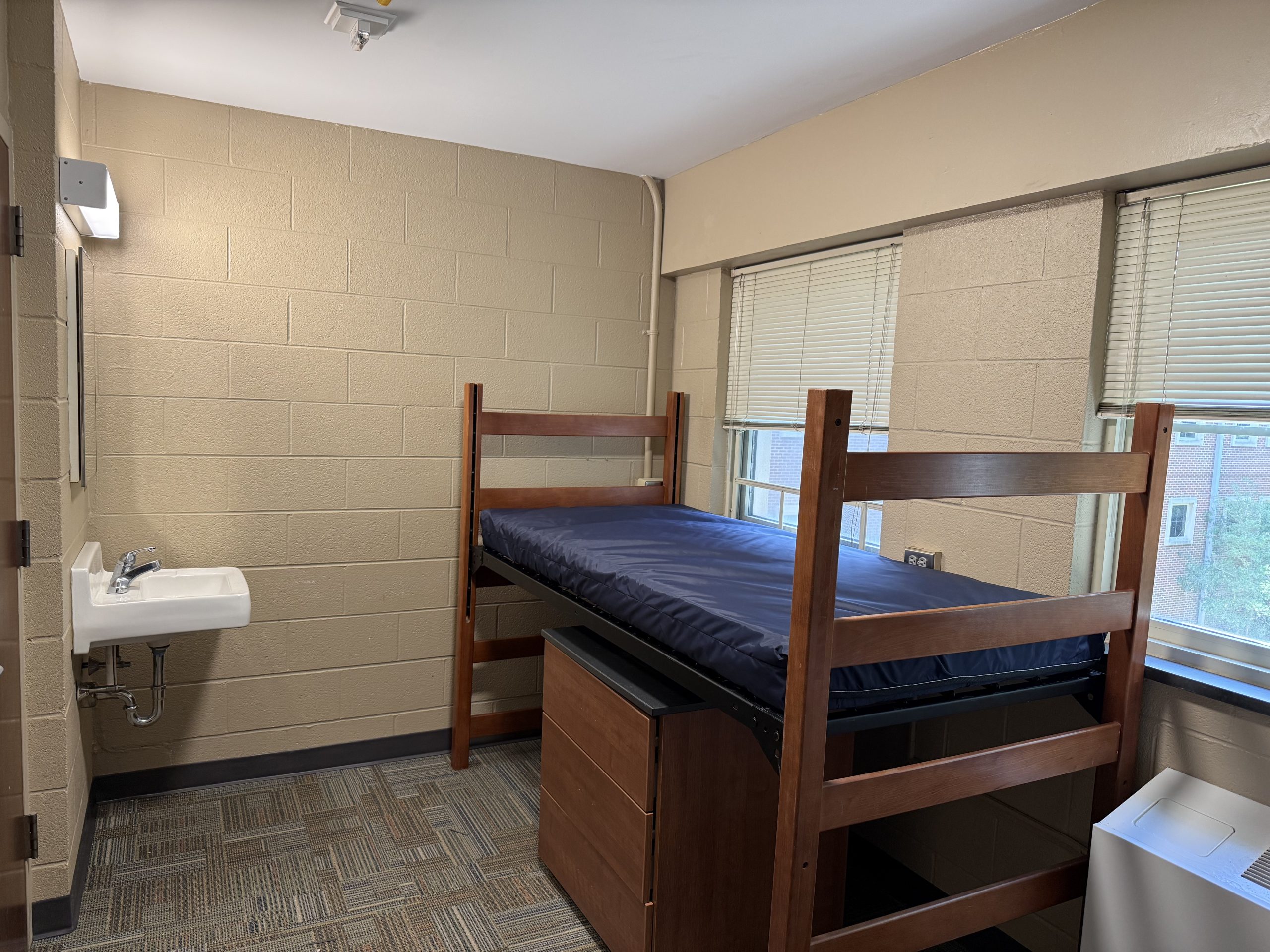 Moore Strong Suite Furniture